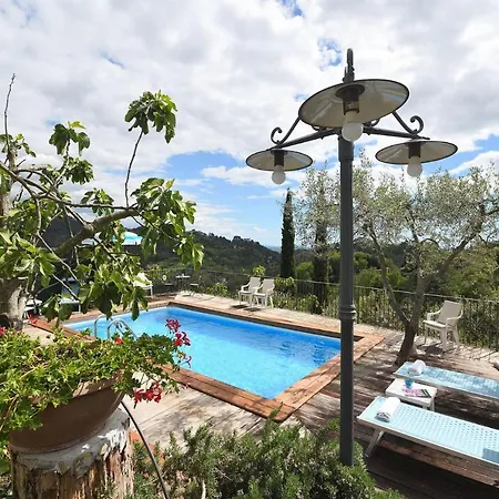 Francesca 2 * Camaiore