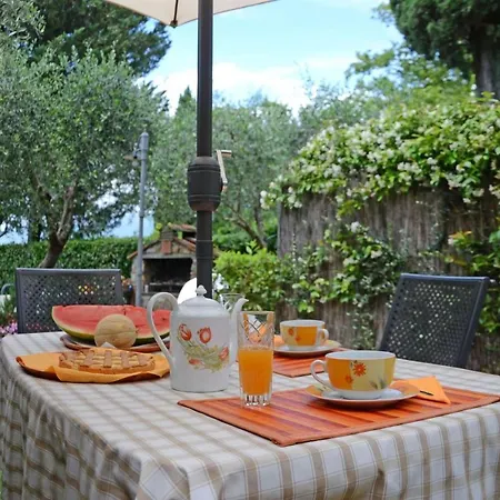 Francesca 2 Apartman *